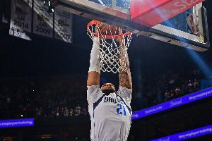 3大內(nèi)線都有傷 基德：加福德腳踝酸痛 明天我們會(huì)看看他的感覺