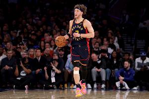 指望不上！波杰姆斯基10投僅3中拿到7分3助 正負(fù)值-15