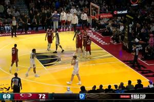 不是哥們？？熱火首節(jié)53分 次節(jié)被轟27-2 半場僅領(lǐng)先黃蜂3分