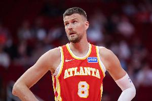 手感冰涼！波爾津吉斯16投僅4中拿到17分7板4帽 三分7中1