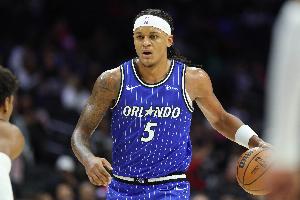 數(shù)據(jù)一般正負(fù)值拉滿！班凱羅10中4砍下15+9+4 正負(fù)值+25全場最高