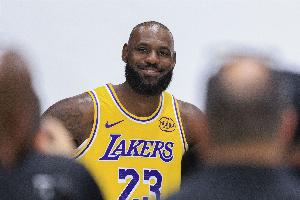 沃西：我希望詹姆斯復(fù)出后能選擇性發(fā)力 專注于球隊(duì)所需要的東西