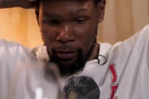 ??杜蘭特：要不是我三分踩線，籃網(wǎng)三巨頭第一年奪冠希望很大的