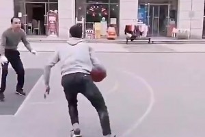 十年前以為梅開二度說的是梅西，十年后發(fā)現(xiàn)梅開二度說的就是梅西