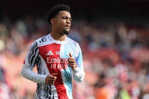 球員集錦:年紀(jì)比酋長(zhǎng)球場(chǎng)還小!恩瓦內(nèi)里為何在一線隊(duì)有一席之地呢