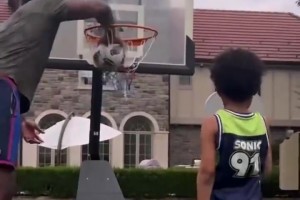 恩比德兒子這個(gè)逆天手感，實(shí)在太夸張了吧？