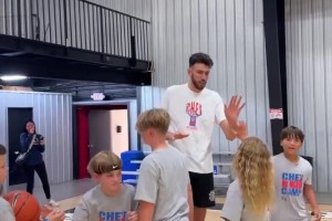 純粹！利拉德：我不做卑鄙小人，從來不后悔加入雄鹿！