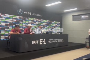 國足后衛(wèi)總是出問題?久帥：皇馬的高水平后衛(wèi)也有這樣的時(shí)候??