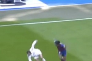 小貝：別因?yàn)槲业膸?，而低估了我的防守? >
                                        </div>
                                    </div>
                                                                        <div   id=