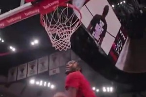 這天賦能在奇才打出來(lái)嗎？胯下?lián)Q手暴扣對(duì)白魔來(lái)說(shuō)真是輕輕松松~