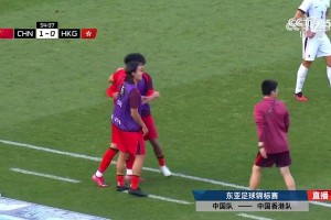 沖突中王鈺棟很是激動(dòng)，好兄弟蒯紀(jì)聞一直拉住