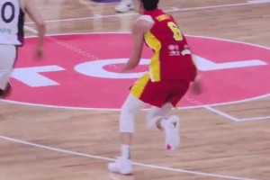 想過我？沒門！楊舒予給對(duì)手迎面送上大帽！