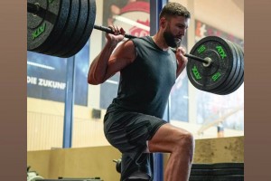 這新賽季不得起飛??湖人內(nèi)線克萊伯曬訓(xùn)練照，這肌肉線條很猛啊