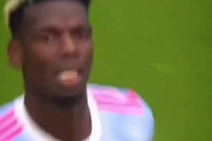 頂級(jí)進(jìn)攻型中場(chǎng)！巔峰博格巴的傳球，真的太寫(xiě)意了！