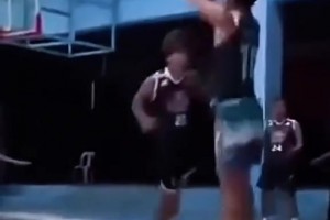 不懂就問：野球場拳擊對手，這算犯法嗎??????