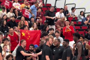 楊瀚森硬生生把拉斯維加斯變成了我們的主場????