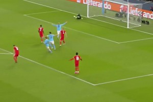 射門之前都計(jì)算過了拋物線？曼城：有八倍鏡的腿就是不一樣??