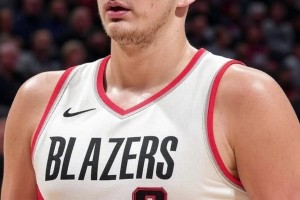 楊基奇？美國球迷把球衣都P好了：這就是今天夏聯(lián)中的楊瀚森！