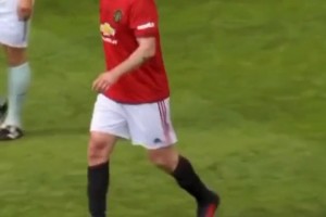 C羅:：我這人從不記仇，一般有仇當(dāng)場就報！