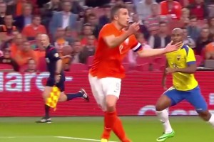 這腳是真帥??！你敢相信這是一位39歲的老將踢出來的超級世界波嗎