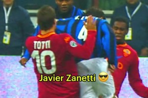 瞬間變臉??，球迷與薩隊(duì)合影，結(jié)果對(duì)方直接喊“Forza Milan”