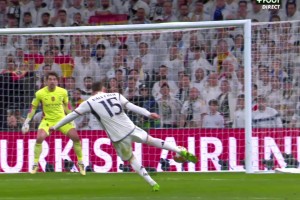 世界波專業(yè)戶！皇馬：只有踢球的才知道，巴爾韋德這一腳有多爽！