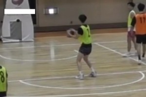 真是服了這個老6，但凡失誤一下都進球了啊??????