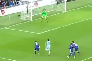 瓜迪奧拉剛接手曼城第一年，是這么被切爾西打反擊的...