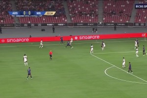 這小將太有靈氣了！恩瓦內(nèi)里挑球擺脫+凌空射門??