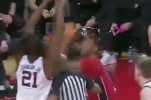 歐文：我很想念前隊(duì)友詹姆斯東契奇KD，這一路上很多人都是導(dǎo)師！