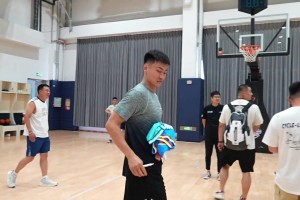 ????NBA未來潛力巨星??楊翰森中國行?。?！??