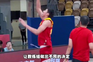 楊毅：楊瀚森打不打從來不是籃協(xié)定的，他只是給主教練提成績要求