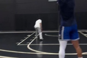 跟著大頭練！布倫森一天的訓(xùn)練！