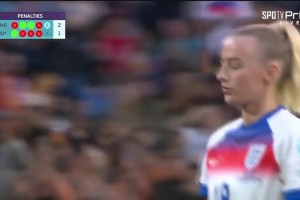 成功衛(wèi)冕！西班牙女足連失3點！點球大戰(zhàn)英格蘭女足3-1奪冠！