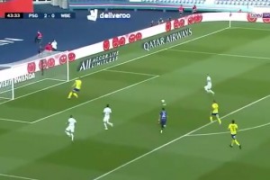 電光火石間已經(jīng)做出了反應(yīng)！德布勞內(nèi)：踢球是要動腦子的！