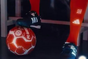 帶上草帽！拜仁官宣簽下路易斯-迪亞斯，利物浦球迷會(huì)想念嘛??