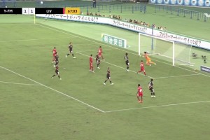 馬上反超！尼奧尼精彩飛踹破門，利物浦2-1橫濱