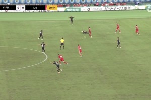 可惜??！薩拉赫送出絕妙傳球，加克波錯(cuò)失良機(jī)??