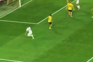 倒霉真是會傳染的！名場面：姆巴佩領(lǐng)銜眾將連續(xù)錯失良機(jī)！