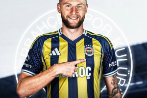 HWG！費內(nèi)巴切1000w歐簽下什克！欣賞這位后防鐵閘的集錦