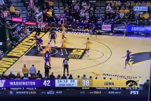 徐靜雨曾表示：小楊哥一年掙的比哈登、庫里都多，差不多20億