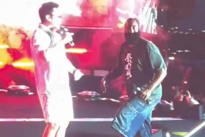 一起大展宏圖??哈登中國行與攬佬一起同臺表演~