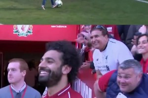 溫馨有愛！當(dāng)薩拉赫女兒在安菲爾德進球，現(xiàn)場觀眾都成了她的球迷