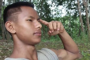 拉什福德來中國了??？你小子怎么也會有標志性大鼻子??