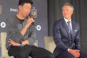 孫興慜：我得說說洛里的好話，否則他會在更衣室砂了我??