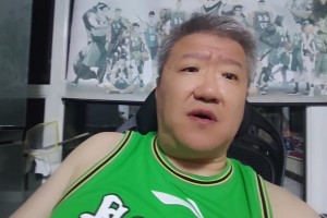 這下真的秀！祖比門迪腳后跟做球，可惜哈弗茨搶點(diǎn)攻門被擋出