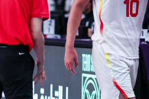 郭士強(qiáng)：很喜歡王俊杰！從大學(xué)直接到國(guó)家隊(duì) 他積極態(tài)度打動(dòng)了我