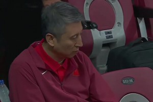 真的鞠躬盡瘁！再看郭士強(qiáng)疲憊的面容，真的心疼老叔啊????