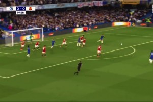 詹庫(kù)連線攻破曼聯(lián)防線！切爾西：當(dāng)你的邊后衛(wèi)開(kāi)始前插！