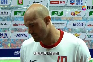 曼聯(lián)目標(biāo)引援拉門(mén)斯不僅是一名門(mén)將，對(duì)陣皇馬青年隊(duì)還進(jìn)過(guò)頭球